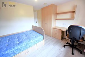 Photo 7- click for photo gallery